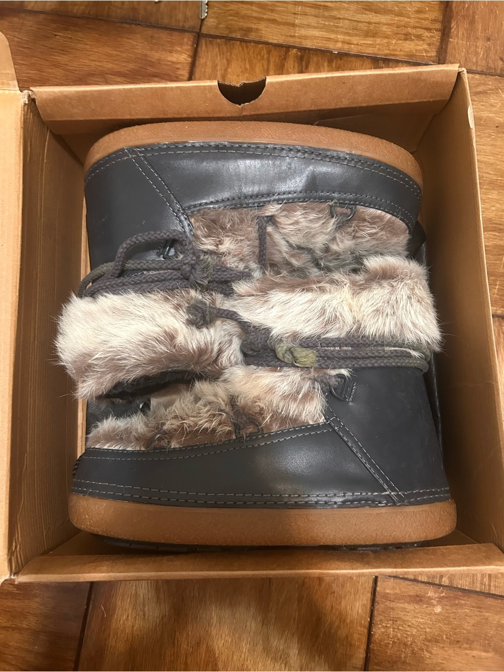 IKII Rabbit Fur Winter Boots - Picture 9 of 11